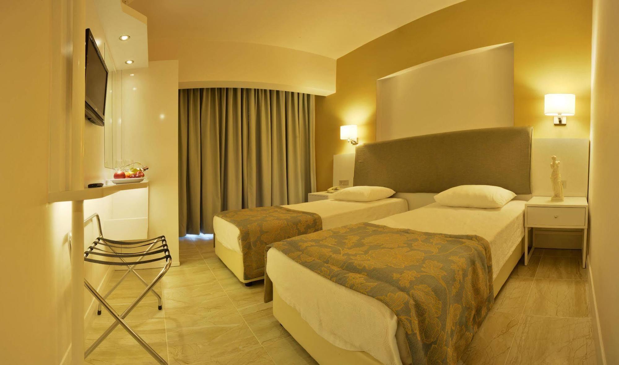 Maris Beach Hotel Marmaris Exterior foto